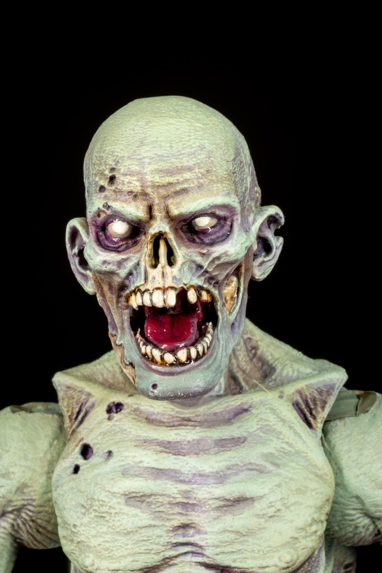 Pre-order: Graveyard Worker Zombie