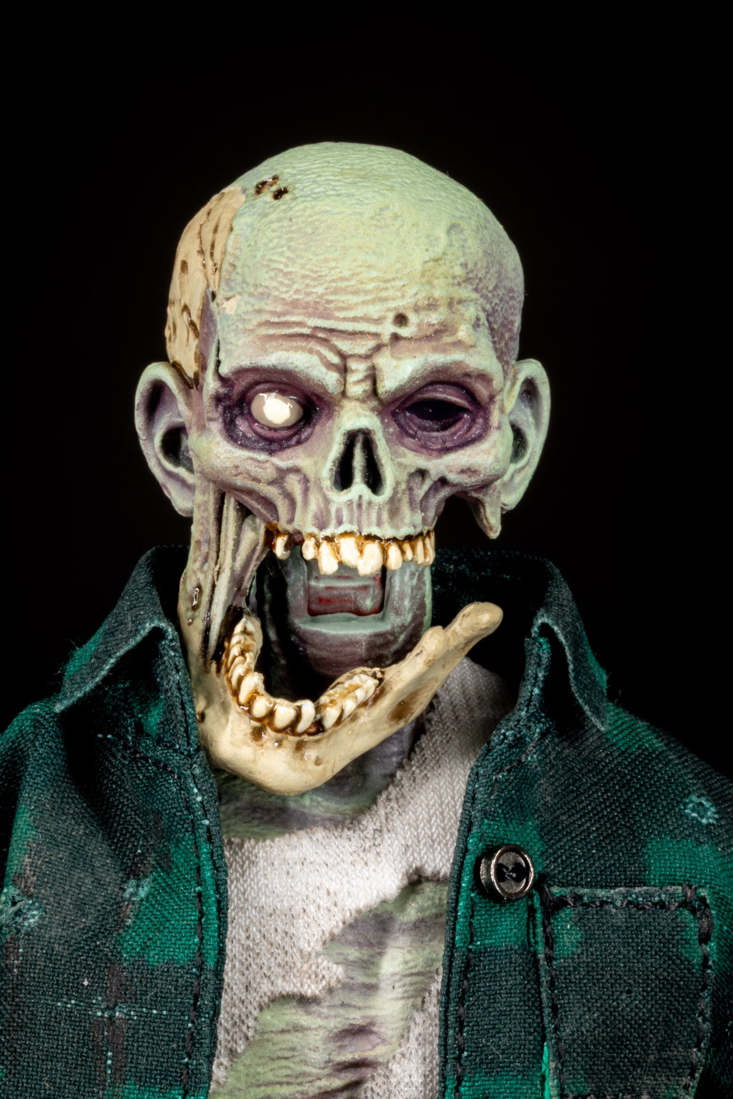 Pre-order: Graveyard Worker Zombie