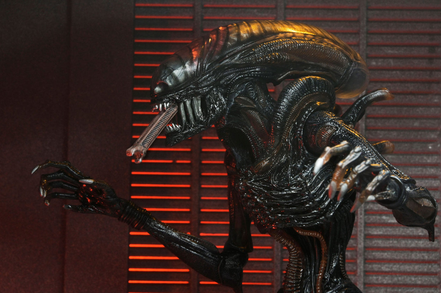 Alien: Romulus Ultimate Scorched Xenomorph