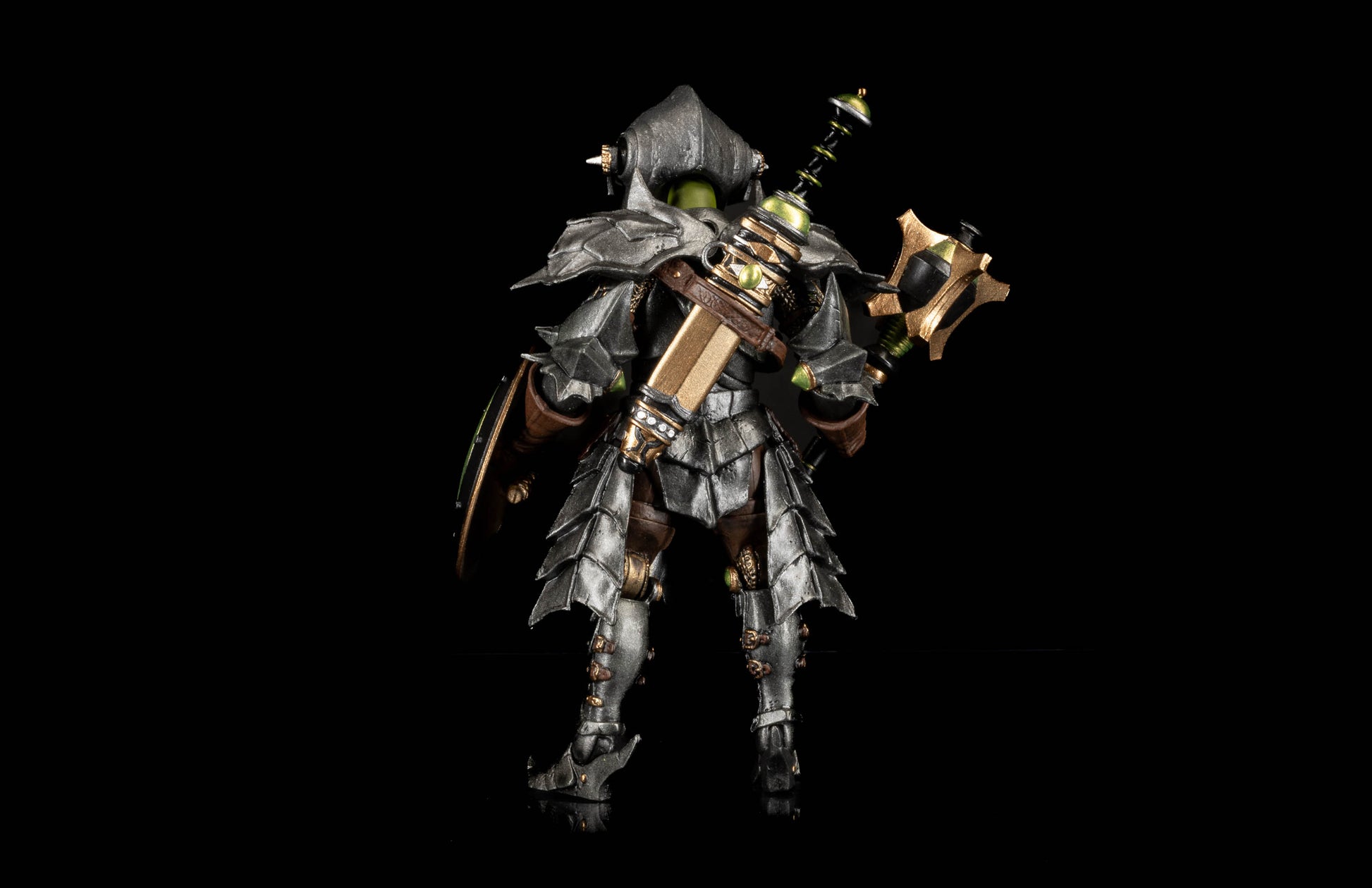 Mythic Legions - RPG - The Roleplaying Game - Four Horsemen Studios - Actionfigur - Malignant Paladin Cleric