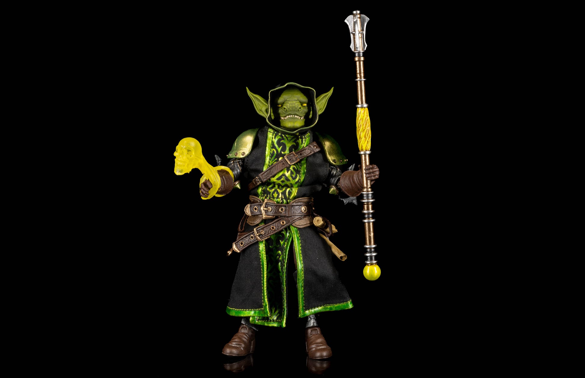 Mythic Legions - RPG - The Roleplaying Game - Four Horsemen Studios - Actionfigur - Malignant Paladin Cleric