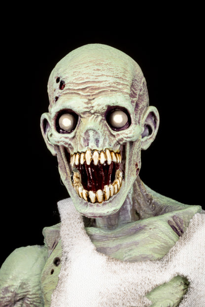 Pre-order: Graveyard Worker Zombie
